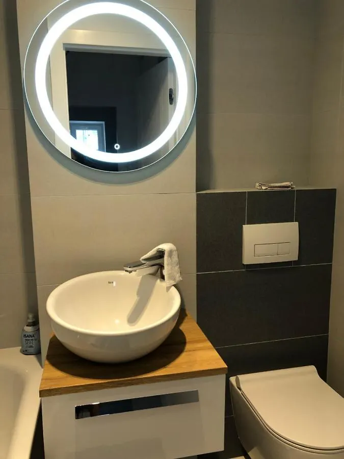 Studio Zelazna Apartment Warsaw